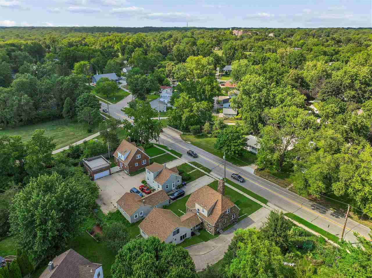 1915 Muscatine Avenue Iowa City IA 52240