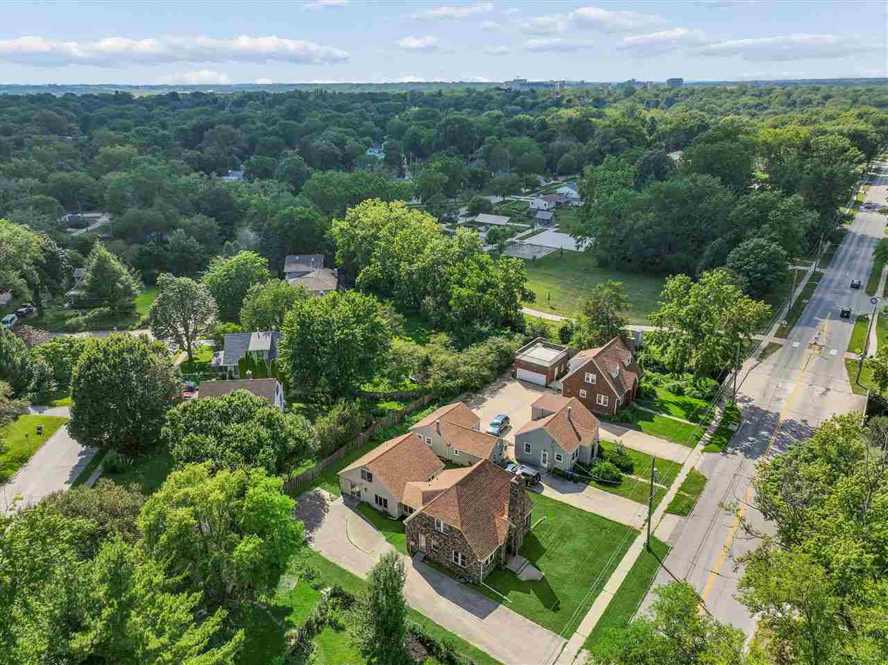 1915 Muscatine Avenue Iowa City IA 52240