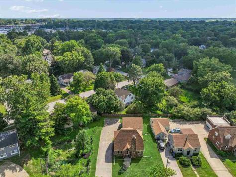 1915 Muscatine Avenue Iowa City IA 52240