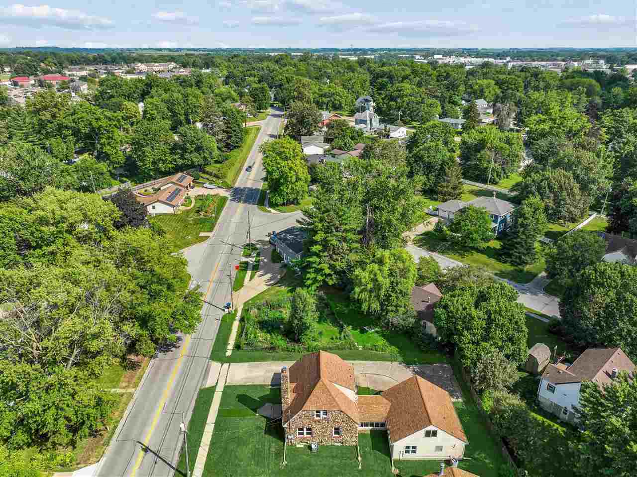 1915 Muscatine Avenue Iowa City IA 52240
