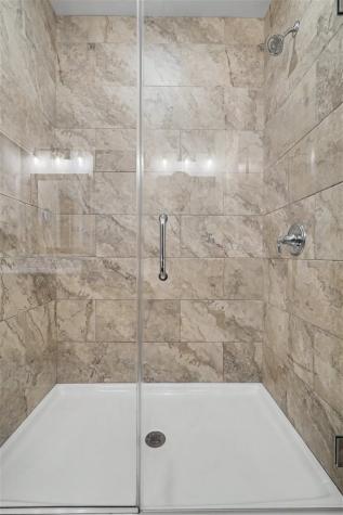2868 Royal Oak Ridge Road Marion IA 52302