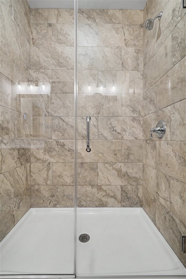 2868 Royal Oak Ridge Road Marion IA 52302