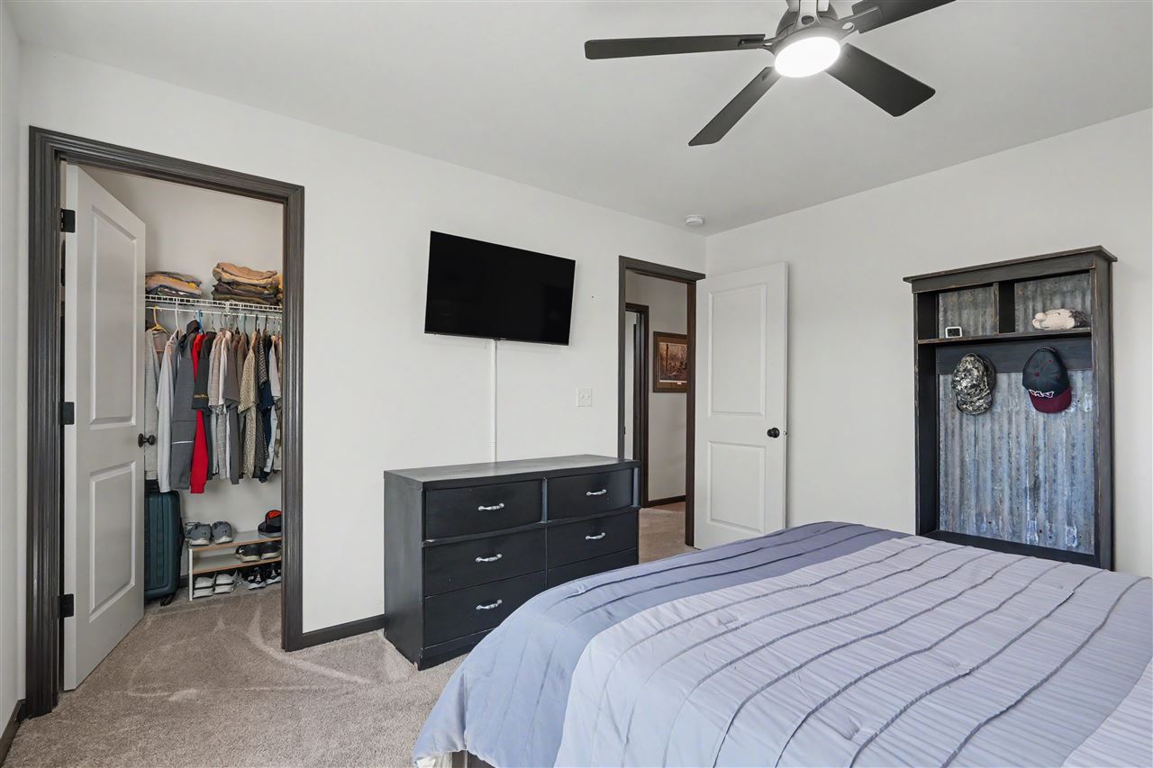 2868 Royal Oak Ridge Road Marion IA 52302