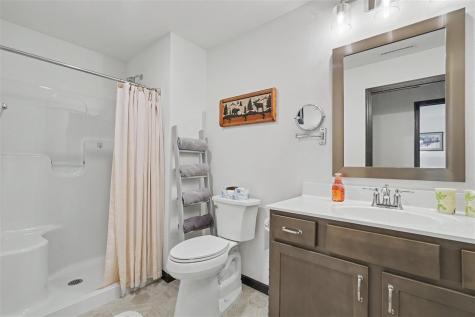 2868 Royal Oak Ridge Road Marion IA 52302