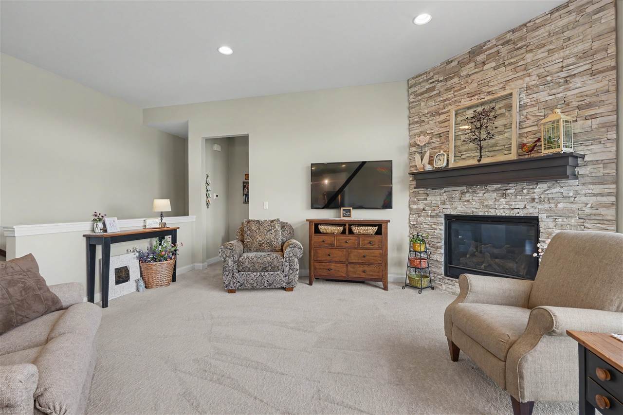 2868 Royal Oak Ridge Road Marion IA 52302