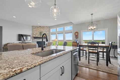 2868 Royal Oak Ridge Road Marion IA 52302