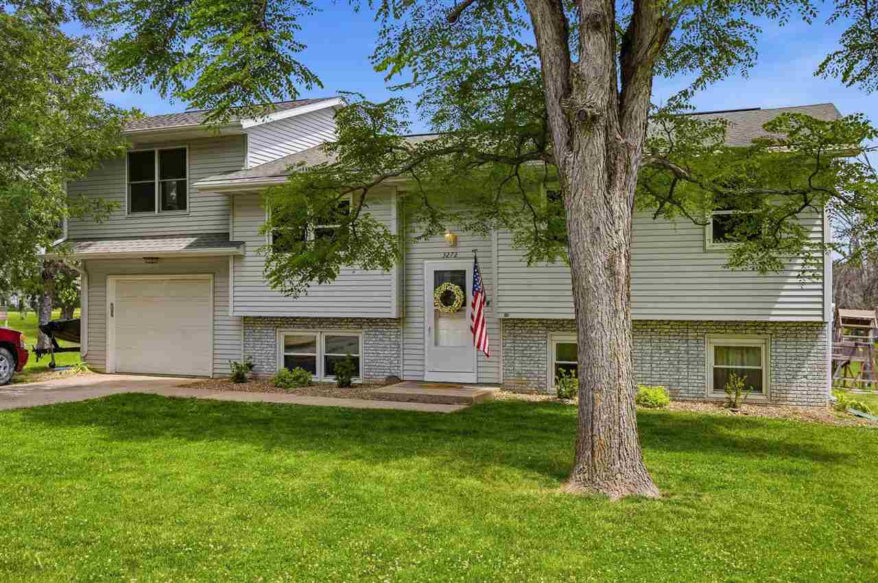 3272 Coral Avenue NE Solon IA 52333