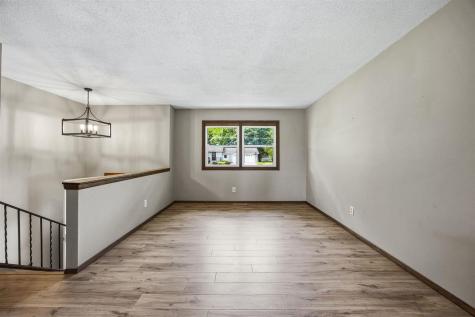 3272 Coral Avenue NE Solon IA 52333