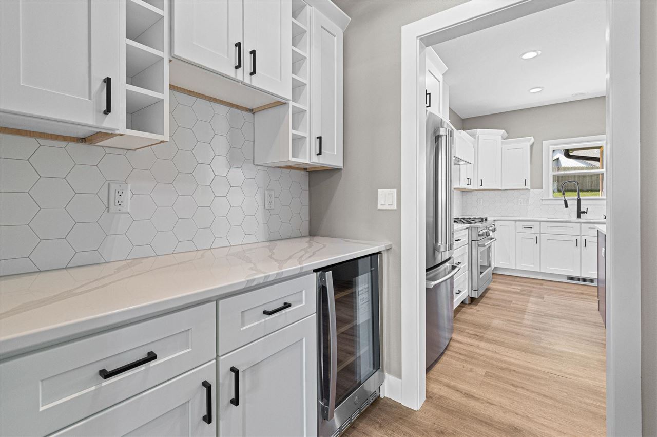 1005 Thomas Circle Tiffin IA 52340