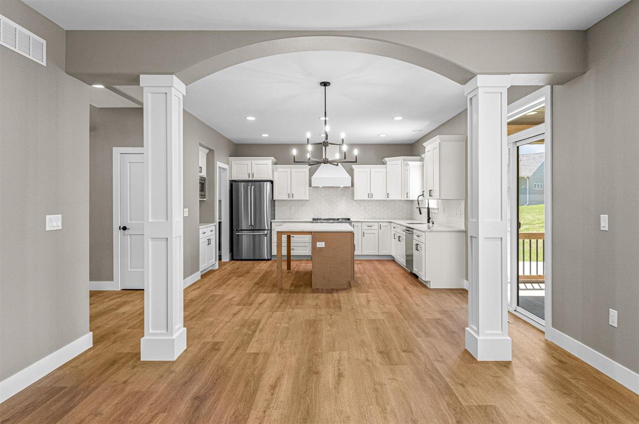 1005 Thomas Circle Tiffin IA 52340