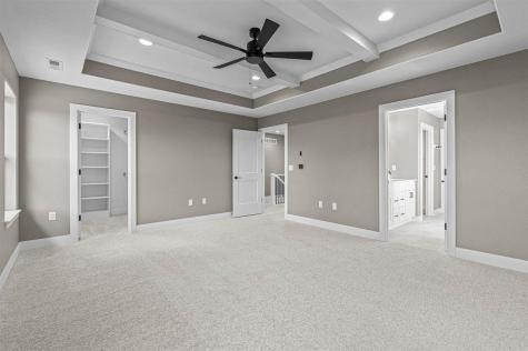 1005 Thomas Circle Tiffin IA 52340