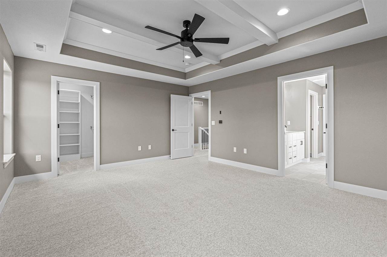 1005 Thomas Circle Tiffin IA 52340