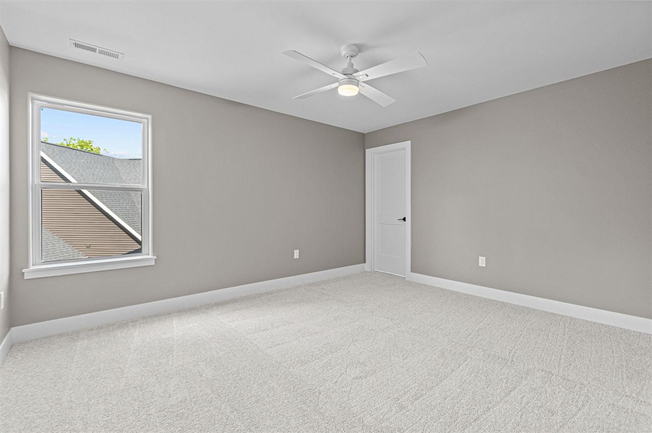 1005 Thomas Circle Tiffin IA 52340
