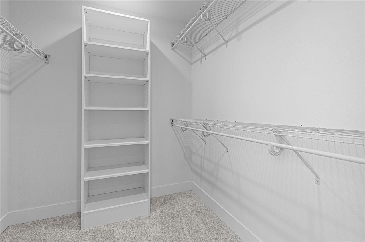 1005 Thomas Circle Tiffin IA 52340