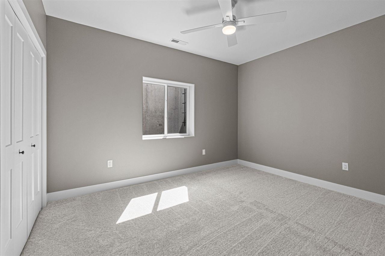 1005 Thomas Circle Tiffin IA 52340