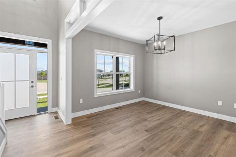 1005 Thomas Circle Tiffin IA 52340
