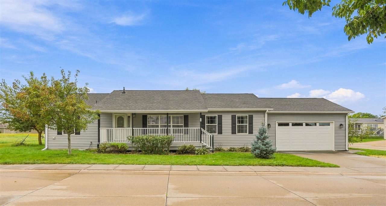 288 Paddock Circle Iowa City IA 52240