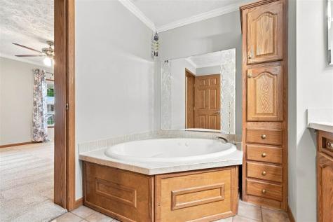 288 Paddock Circle Iowa City IA 52240