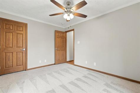 288 Paddock Circle Iowa City IA 52240