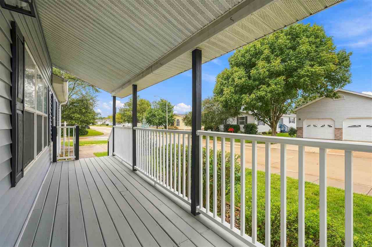 288 Paddock Circle Iowa City IA 52240