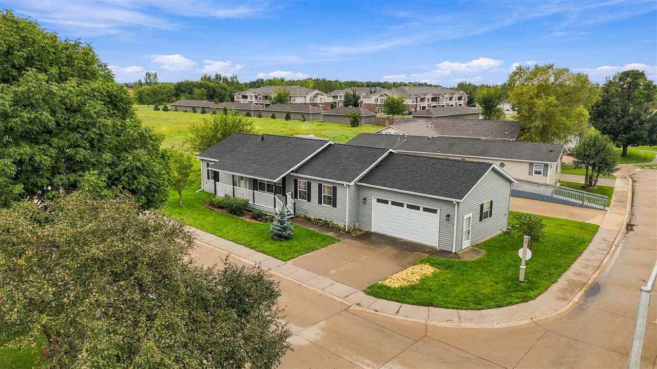 288 Paddock Circle Iowa City IA 52240