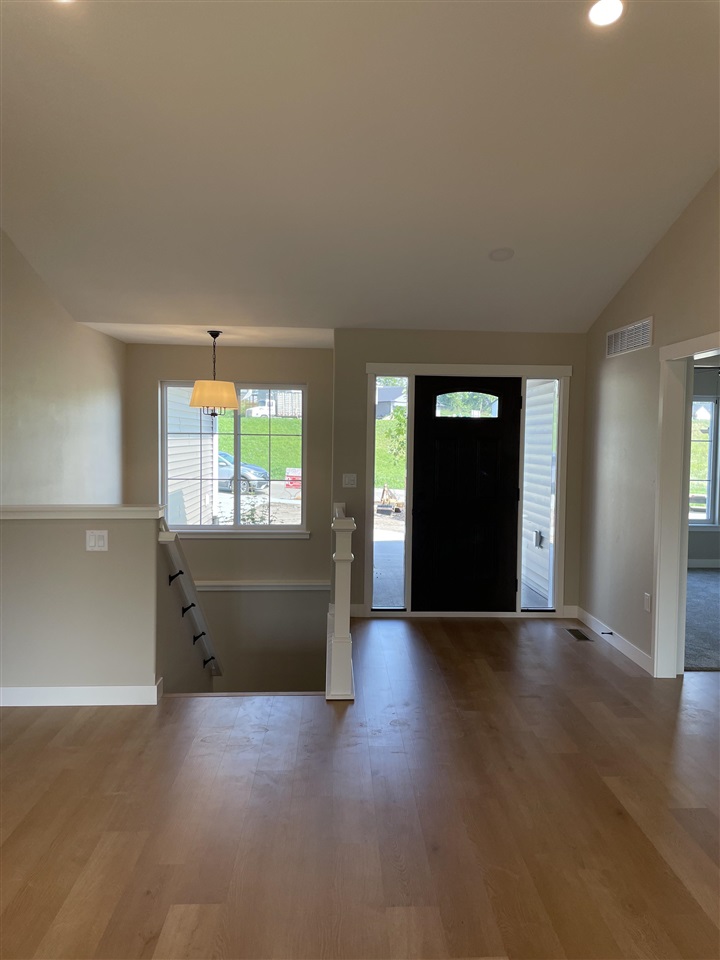 3976 Winnsboro Drive Iowa City IA 52245