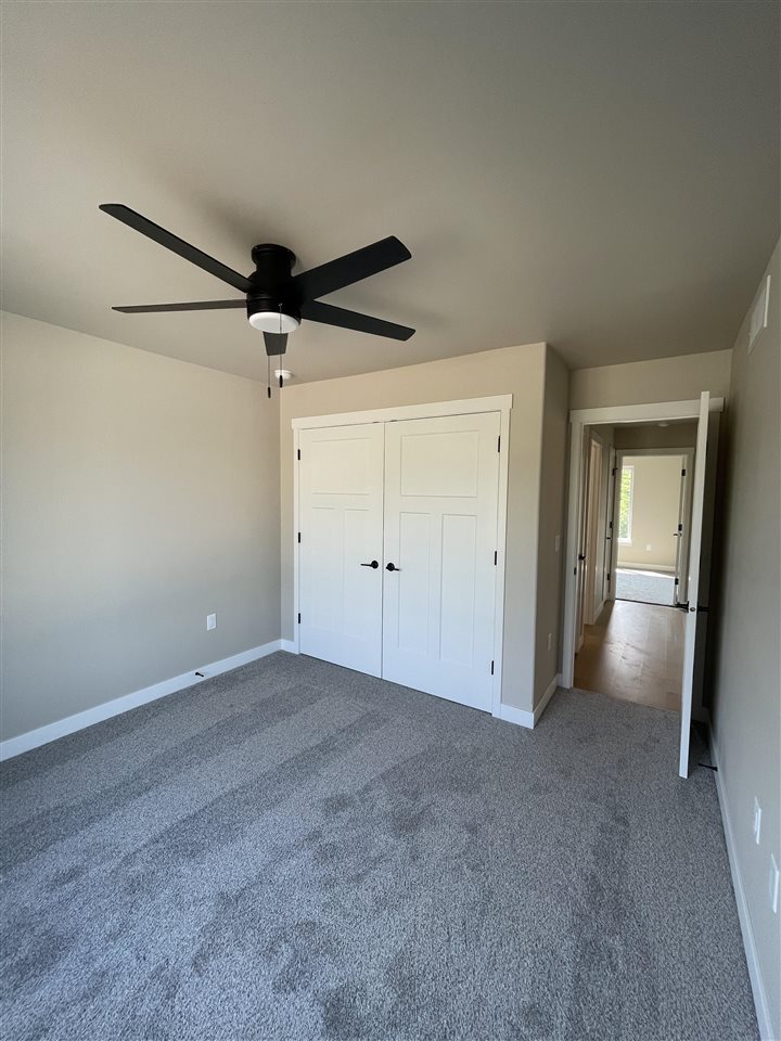 3976 Winnsboro Drive Iowa City IA 52245