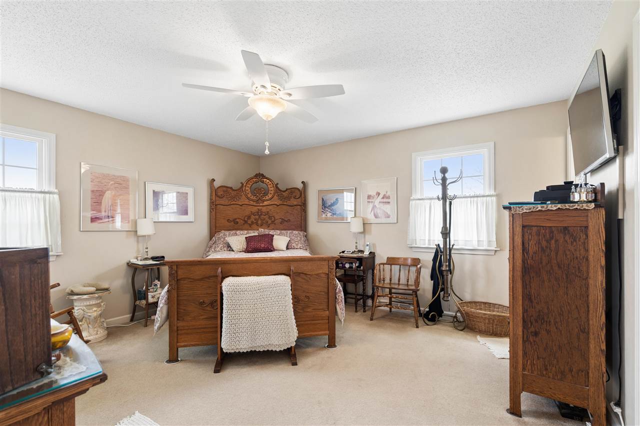 5325 Herbert Hoover Highway NE West Branch IA 52358