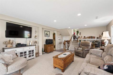 5325 Herbert Hoover Highway NE West Branch IA 52358