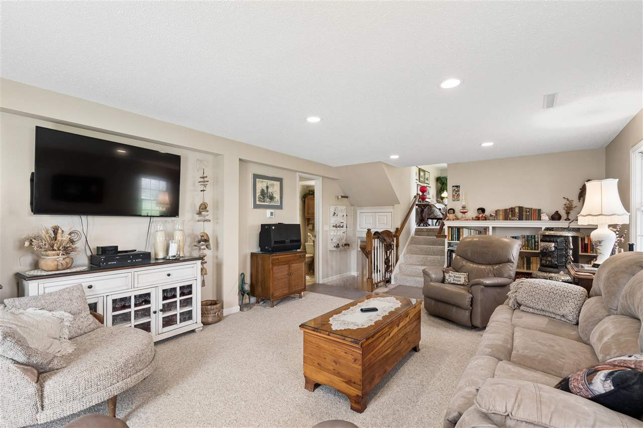5325 Herbert Hoover Highway NE West Branch IA 52358