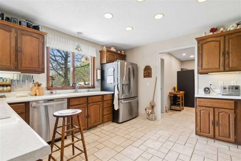 5325 Herbert Hoover Highway NE West Branch IA 52358