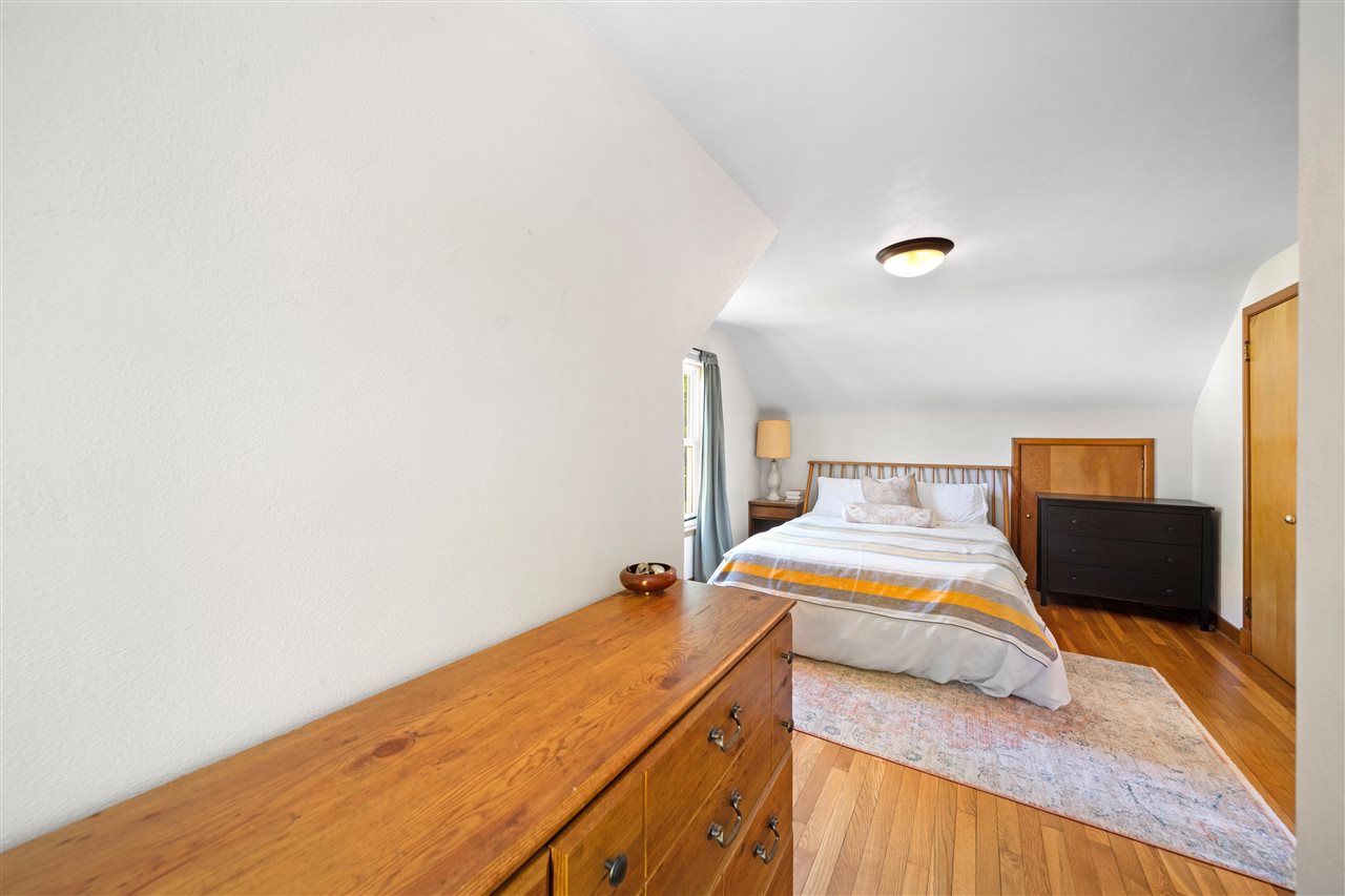 1926 E Court Street Iowa City IA 52245
