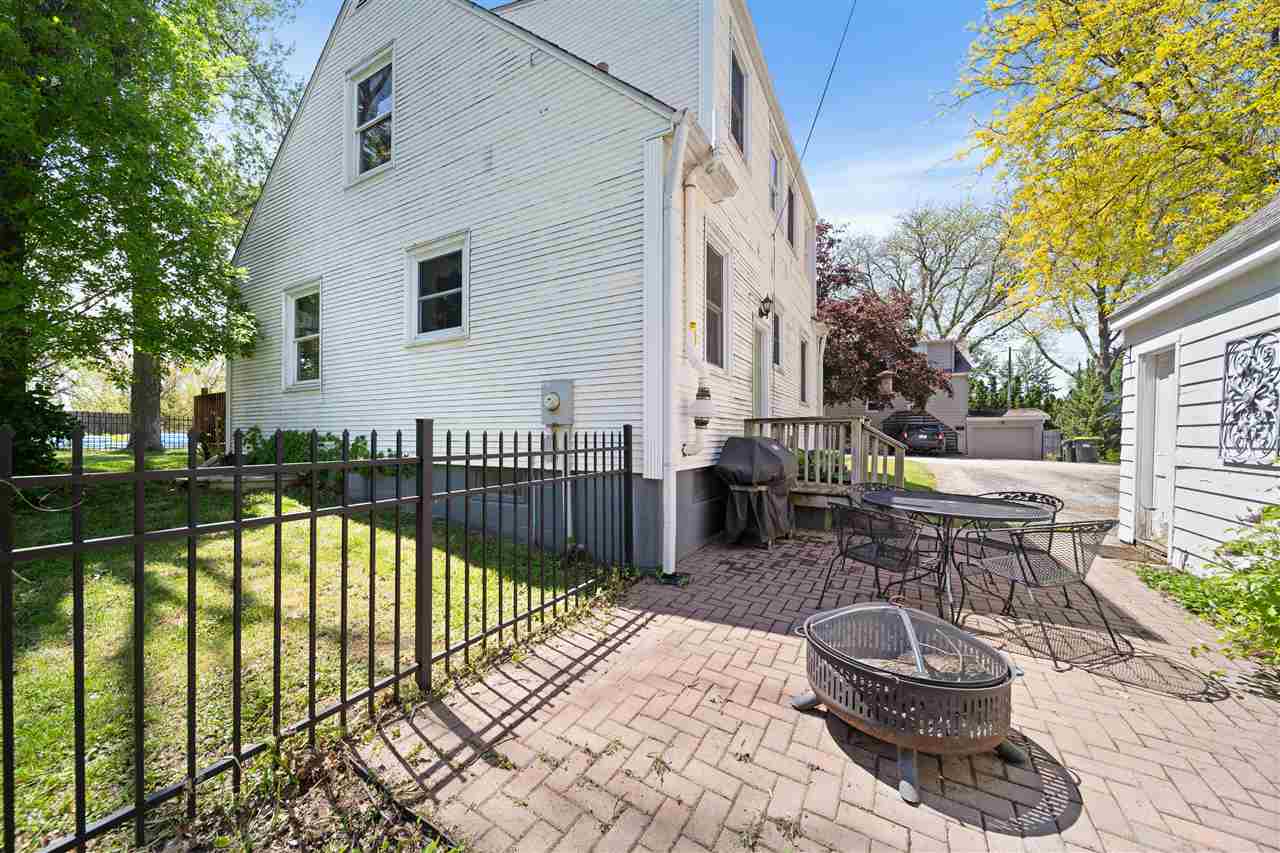 1926 E Court Street Iowa City IA 52245