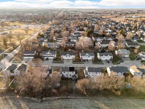 667 Andy Court North Liberty IA 52317