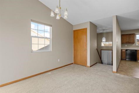 667 Andy Court North Liberty IA 52317