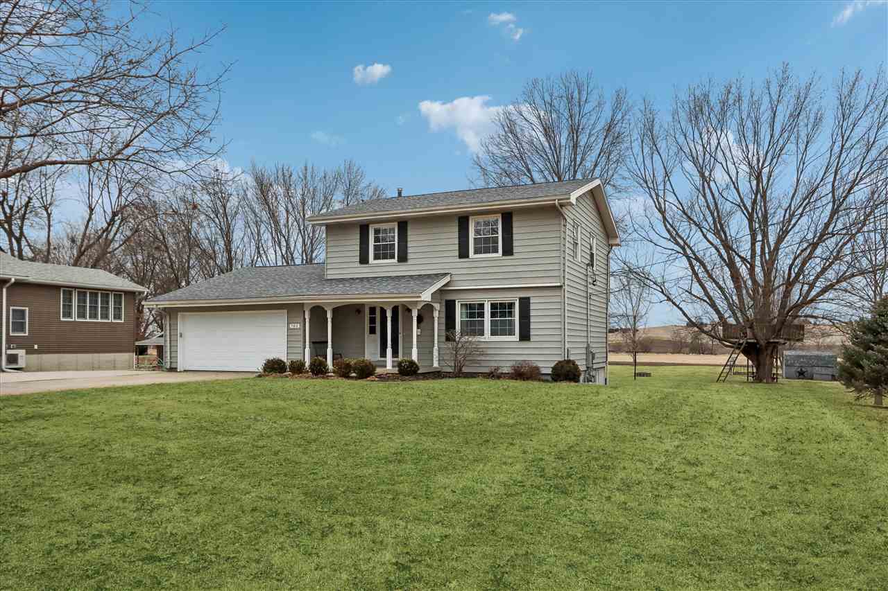 702 North Street Williamsburg IA 52361