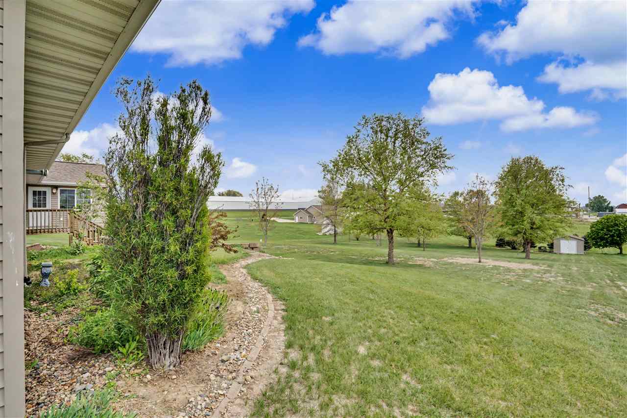 1109 Pelican Drive Kalona IA 52247