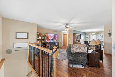 1109 Pelican Drive Kalona IA 52247