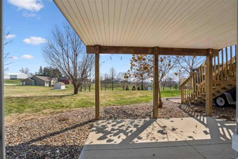 1109 Pelican Drive Kalona IA 52247