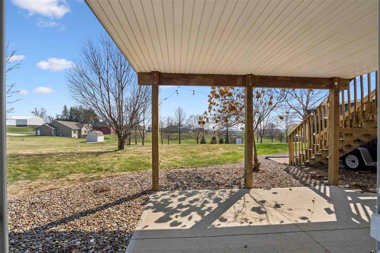 1109 Pelican Drive Kalona IA 52247