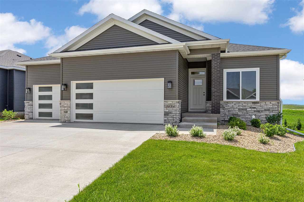 3056 Ridgeview Circle Coralville IA 52241
