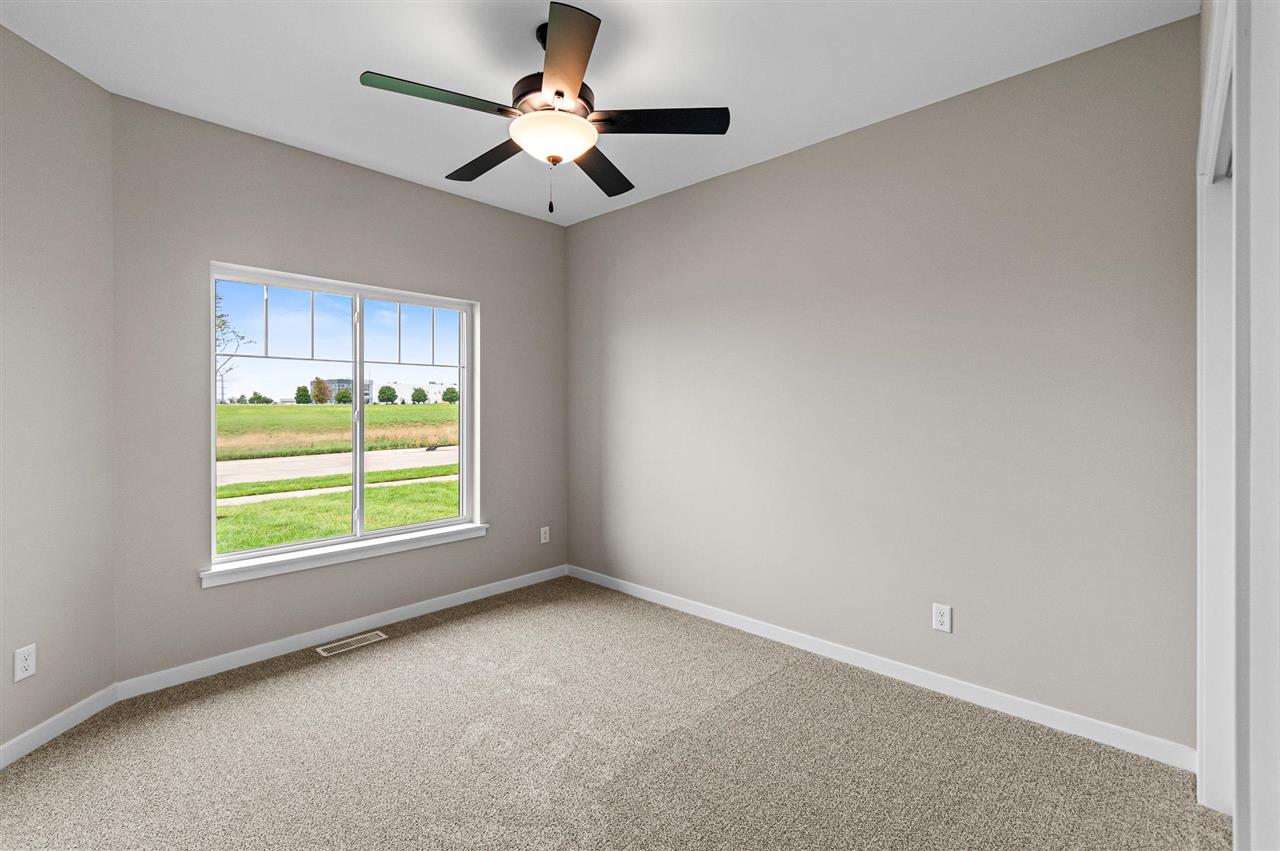 3056 Ridgeview Circle Coralville IA 52241