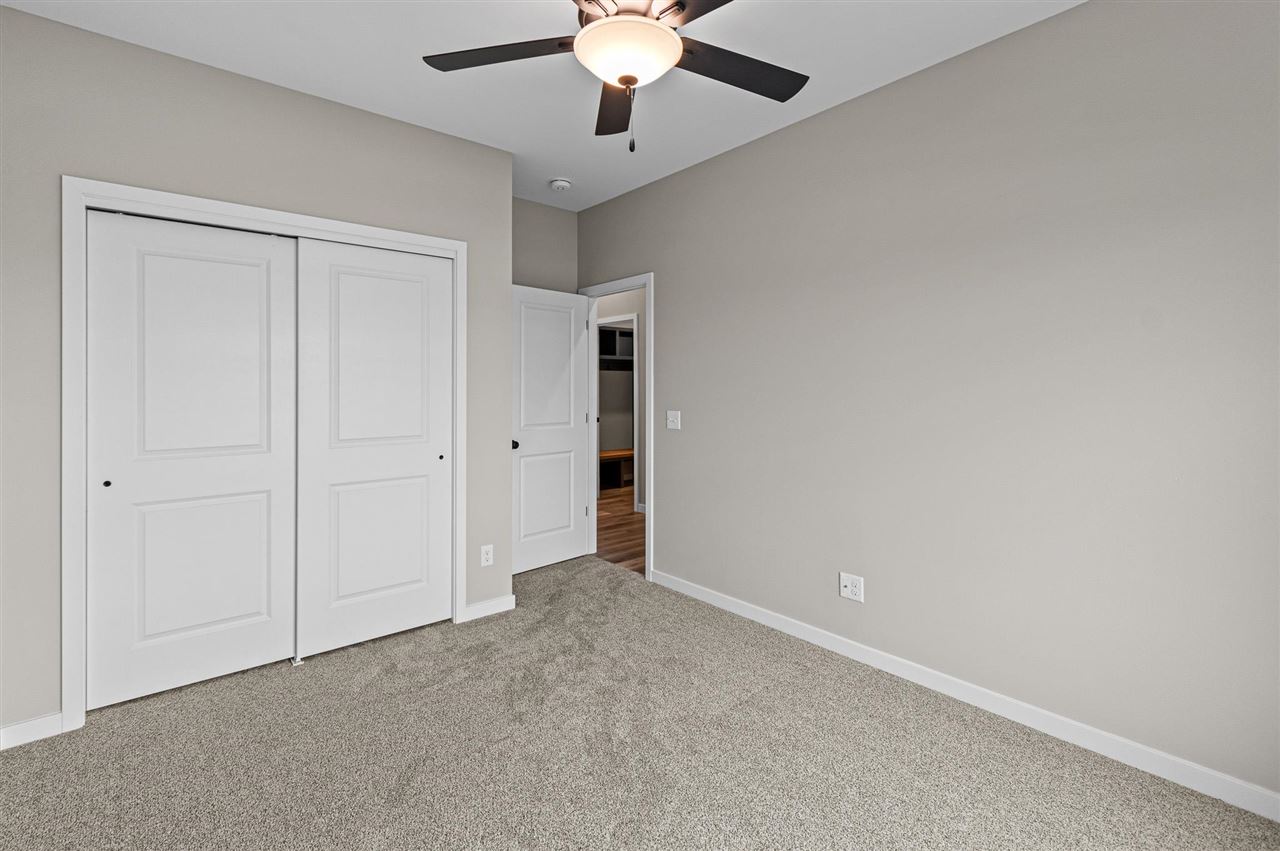 3056 Ridgeview Circle Coralville IA 52241
