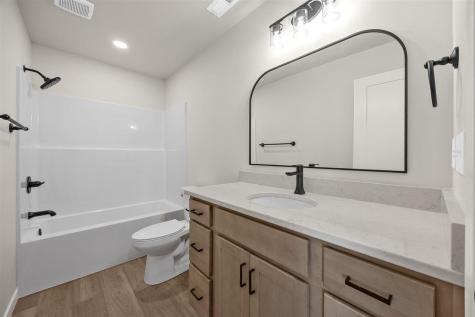 3056 Ridgeview Circle Coralville IA 52241
