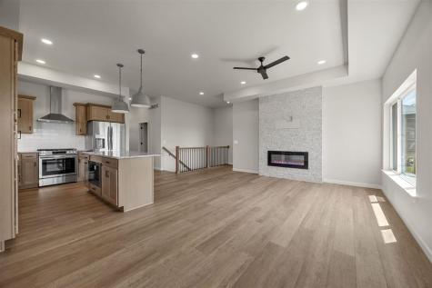 3056 Ridgeview Circle Coralville IA 52241