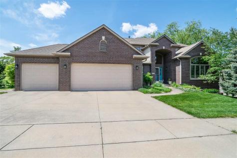 1802 Brown Deer Trail Coralville IA 52241