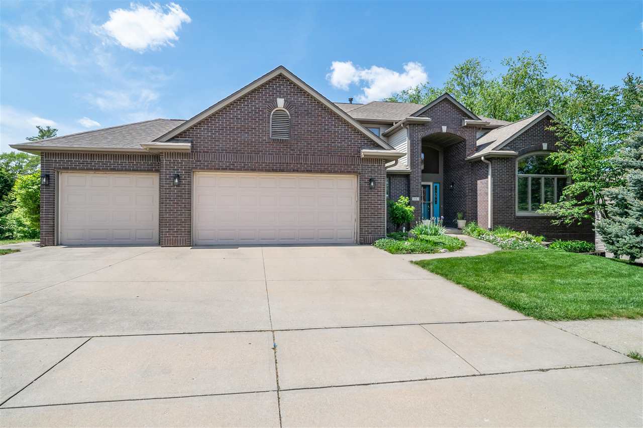 1802 Brown Deer Trail Coralville IA 52241