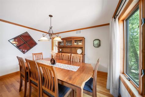 1802 Brown Deer Trail Coralville IA 52241