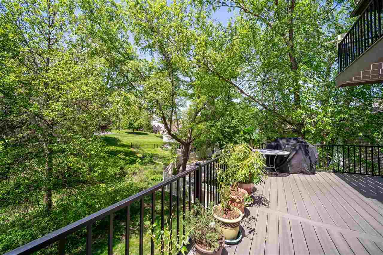 1802 Brown Deer Trail Coralville IA 52241
