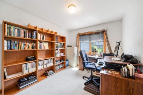 1802 Brown Deer Trail Coralville IA 52241